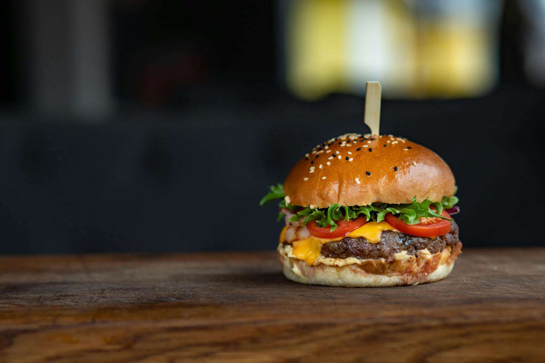 https://www.pexels.com/photo/close-up-photo-of-burger-1639562/